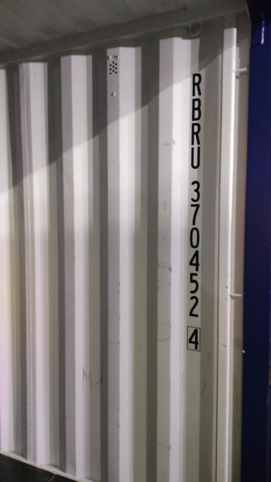 Top Notch Tiles logistics